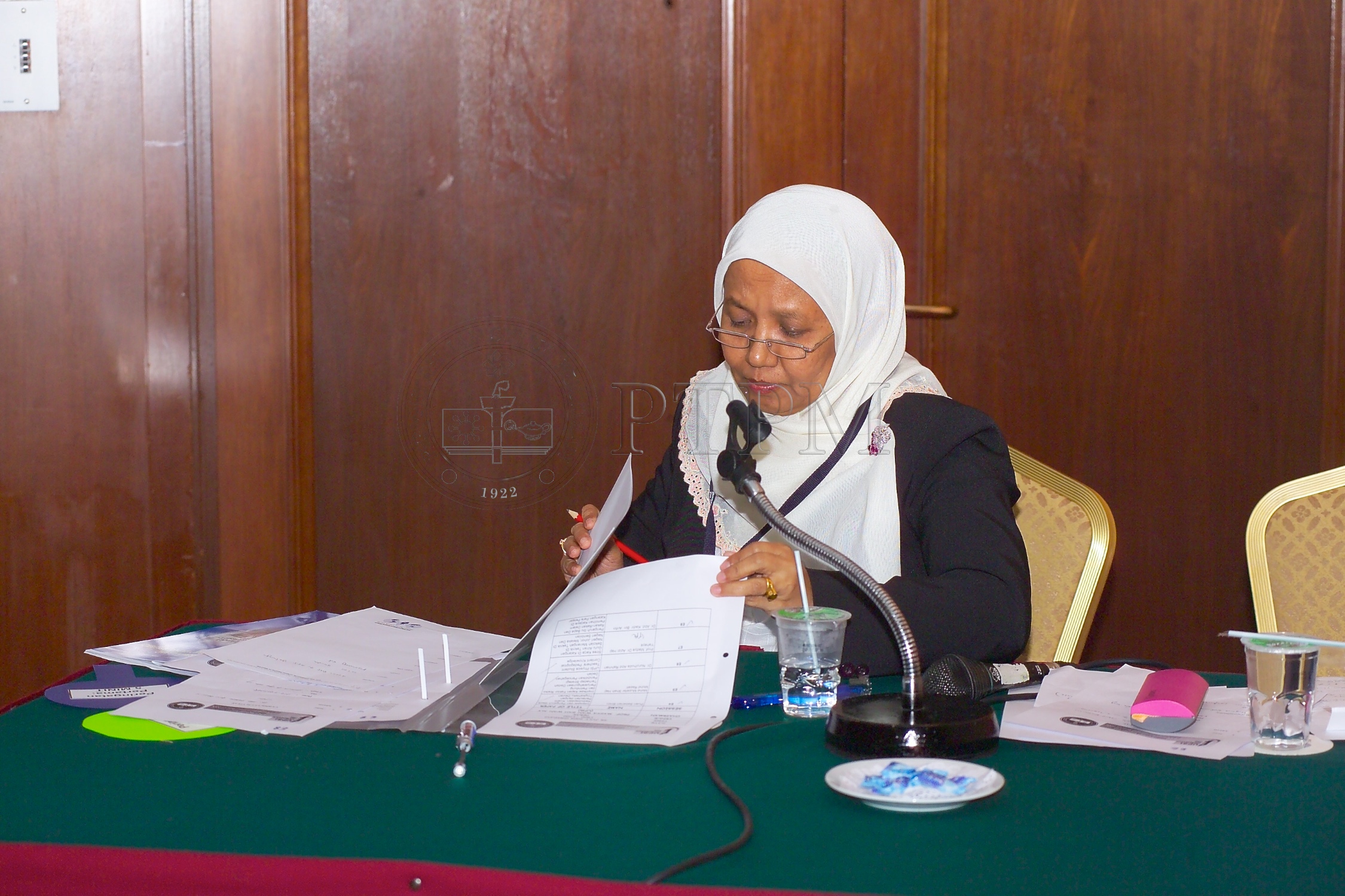 PTPM 06 23 eduresearch D9X40640